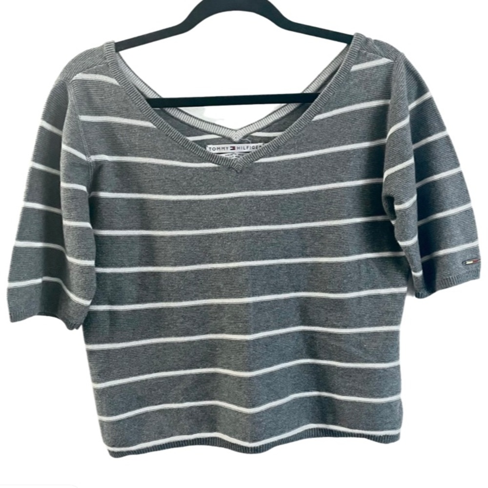 Tommy Hilfiger women’s Vneck flowy crop half 3/4 sleeve striped pullover sweater